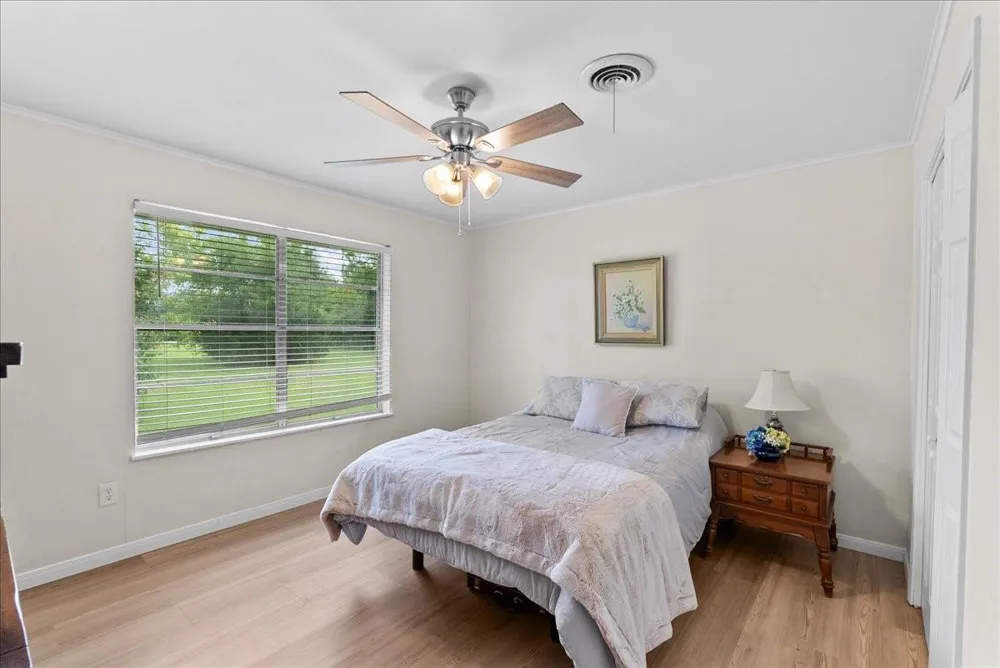 804 Otter Road Anahuac, TX 77514