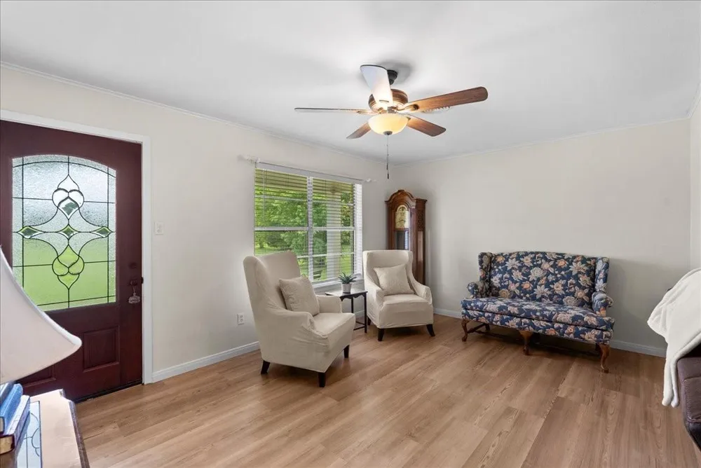 804 Otter Road Anahuac, TX 77514
