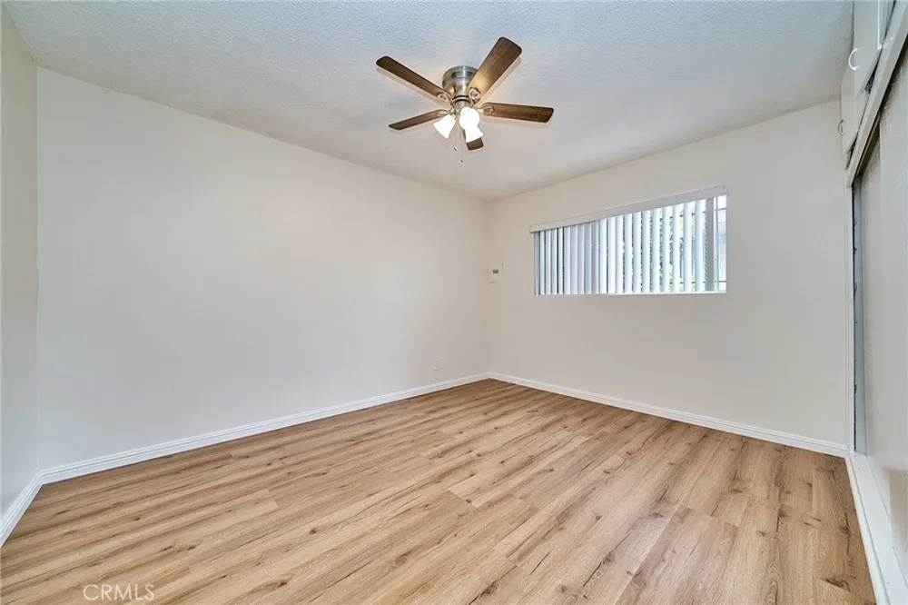 1856 Pacific Avenue Long Beach, CA 90806