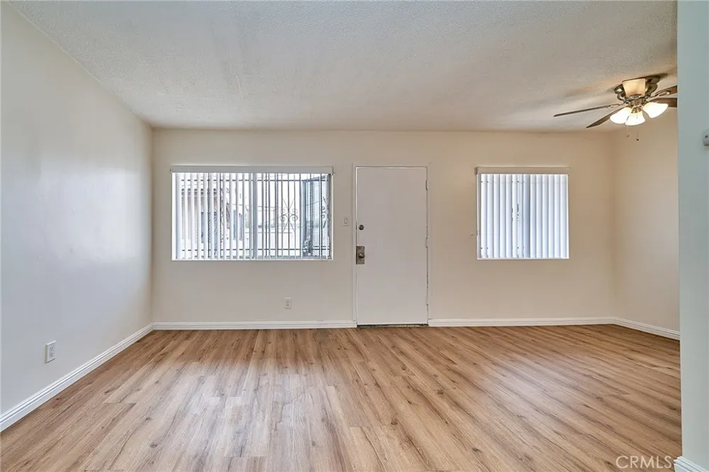 1856 Pacific Avenue Long Beach, CA 90806