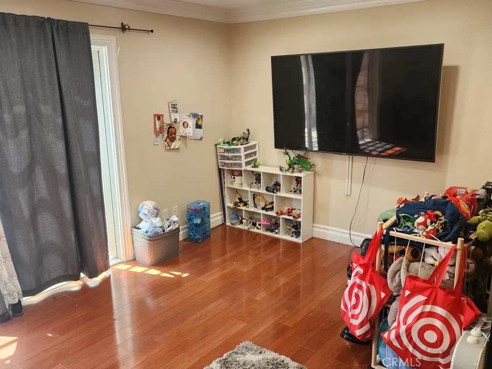 8222 Santa Inez Buena Park, CA 90620