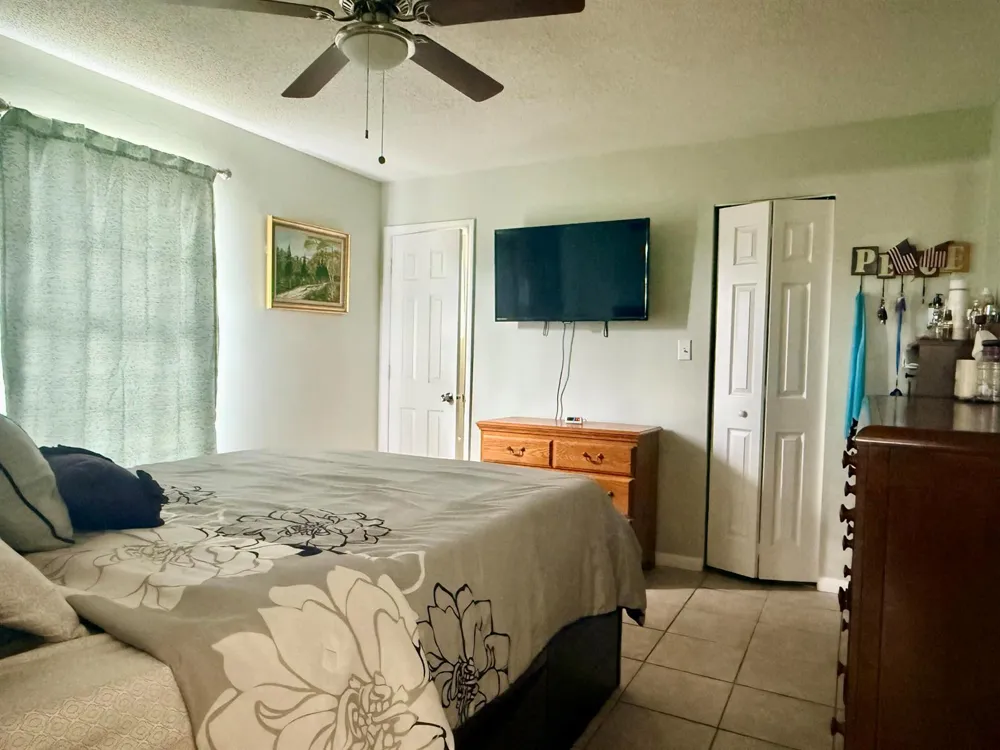 617 Thuringer Street NW Palm Bay, FL 32907