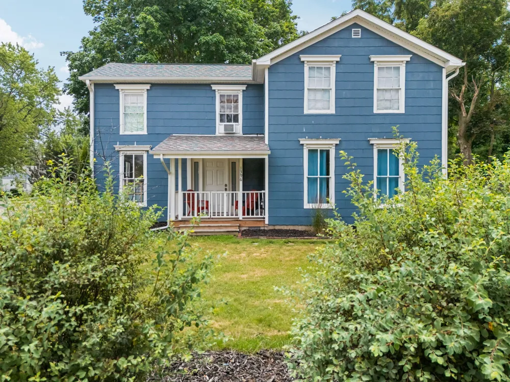 1396 E Forest Avenue Ypsilanti, MI 48198
