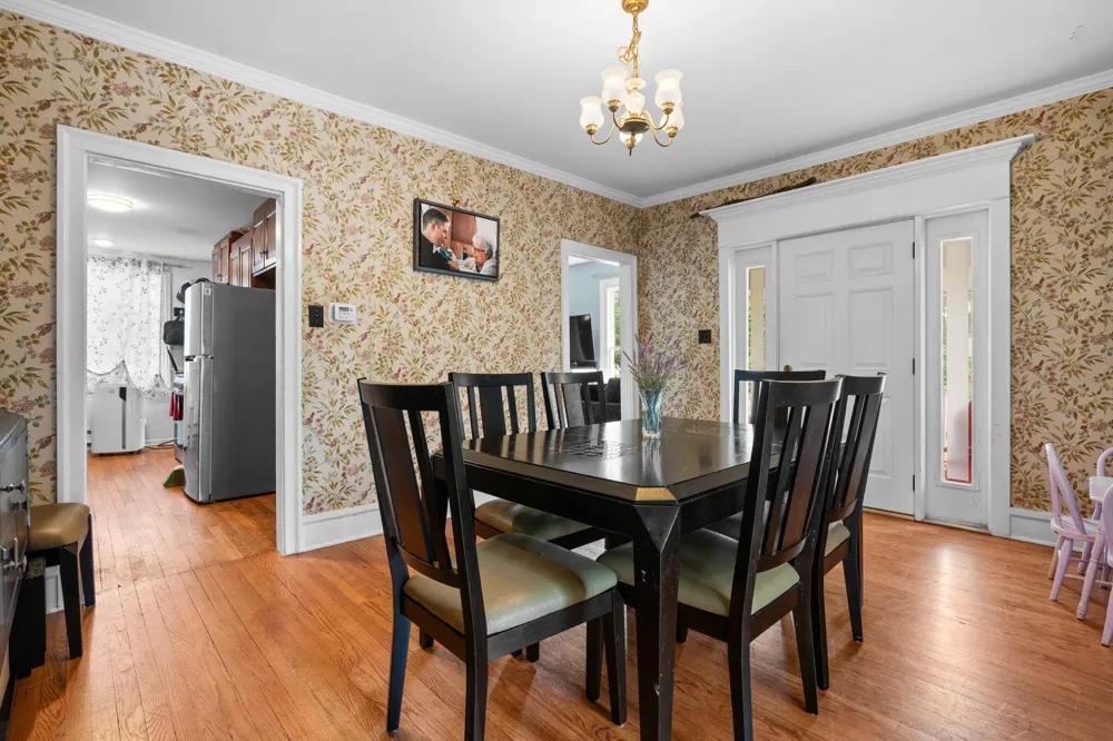 1396 E Forest Avenue Ypsilanti, MI 48198