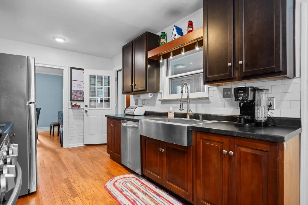 1396 E Forest Avenue Ypsilanti, MI 48198