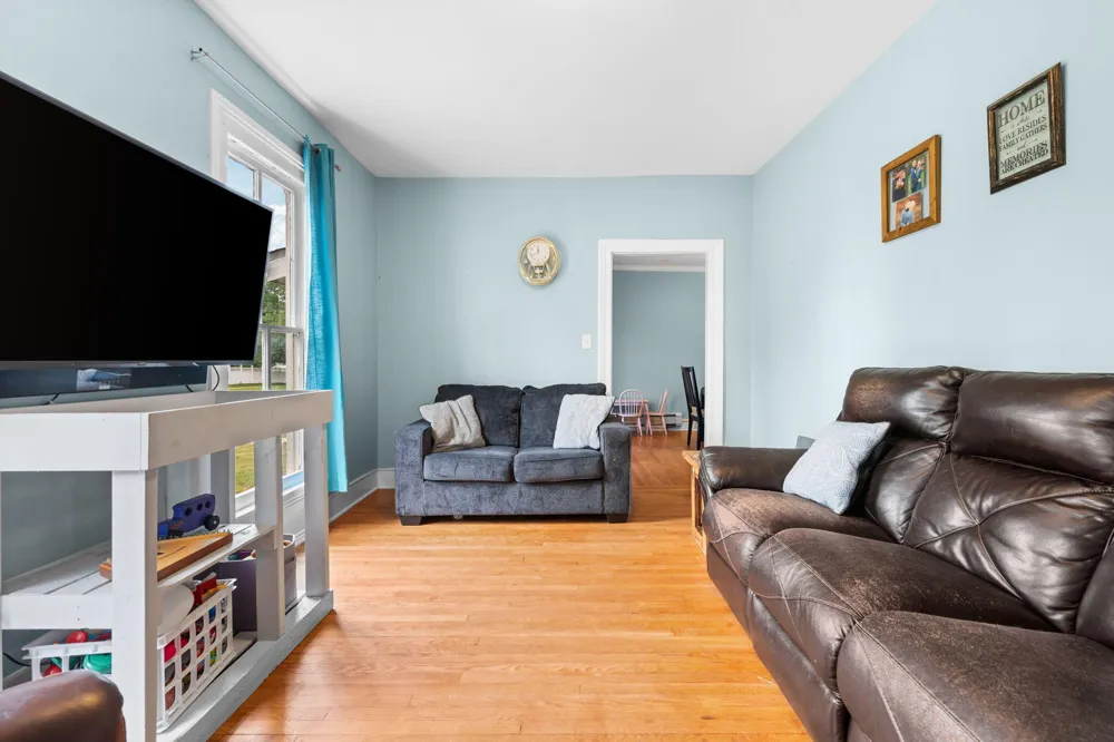 1396 E Forest Avenue Ypsilanti, MI 48198
