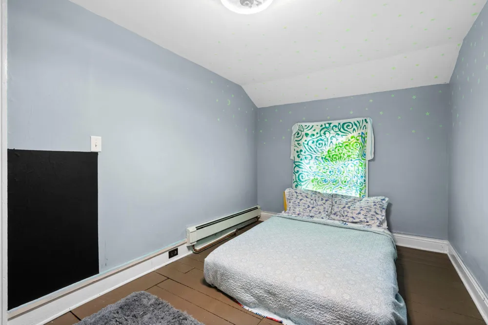 1396 E Forest Avenue Ypsilanti, MI 48198