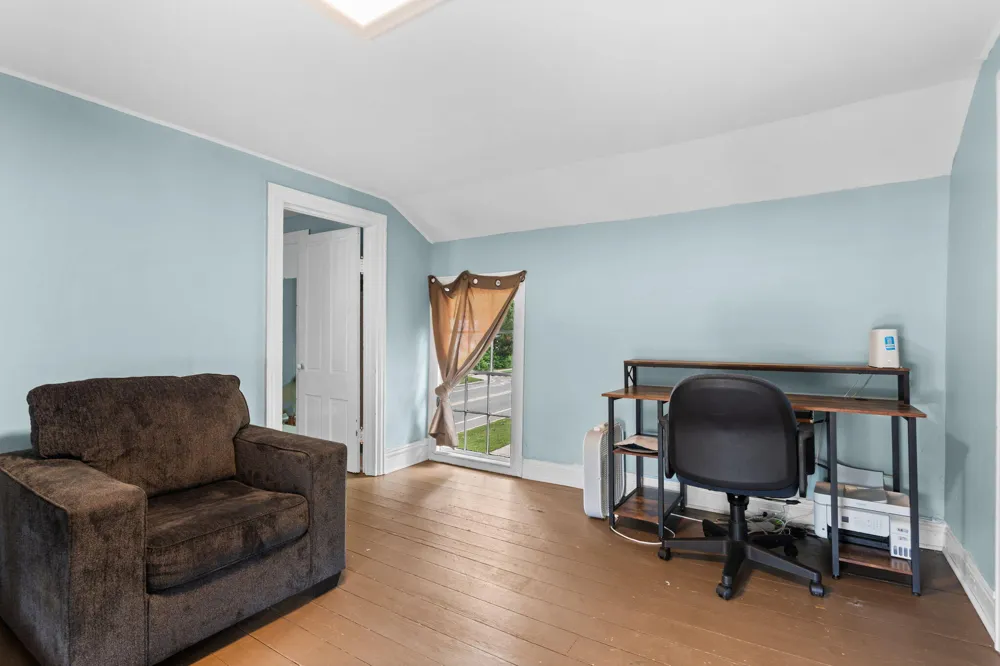 1396 E Forest Avenue Ypsilanti, MI 48198