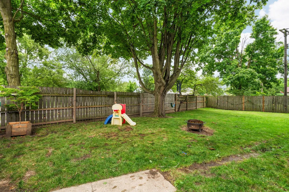 1396 E Forest Avenue Ypsilanti, MI 48198