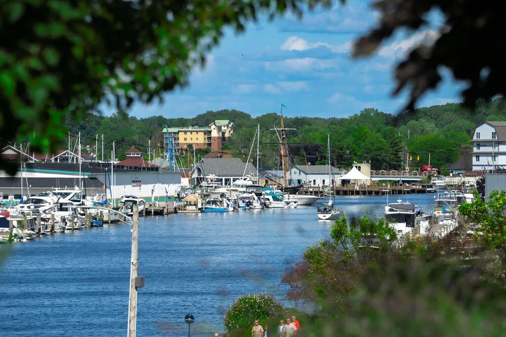 83 Michigan Avenue South Haven City, MI 49090