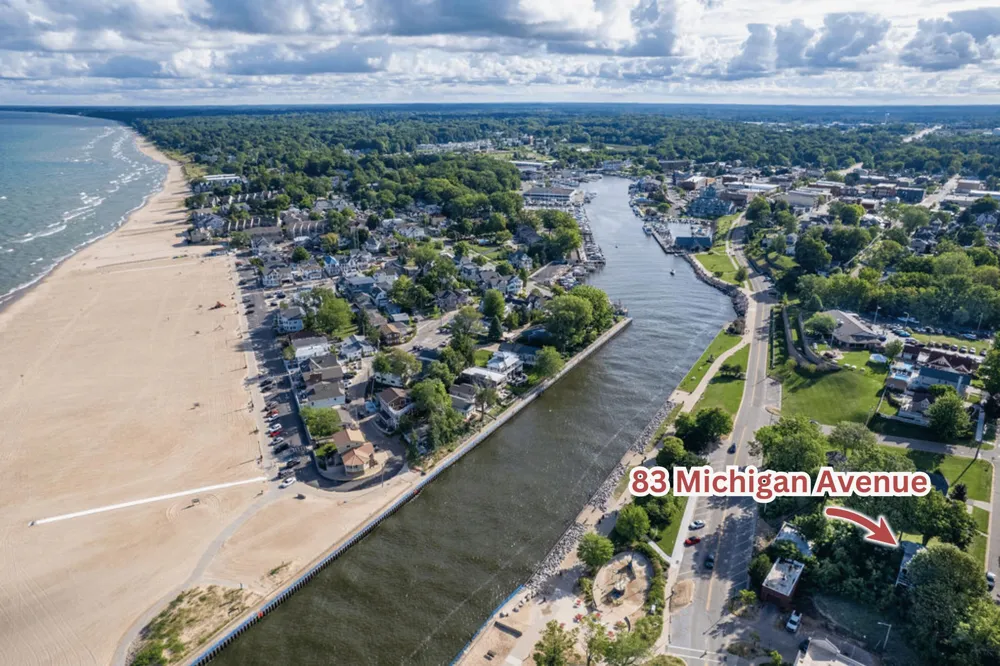 83 Michigan Avenue South Haven City, MI 49090
