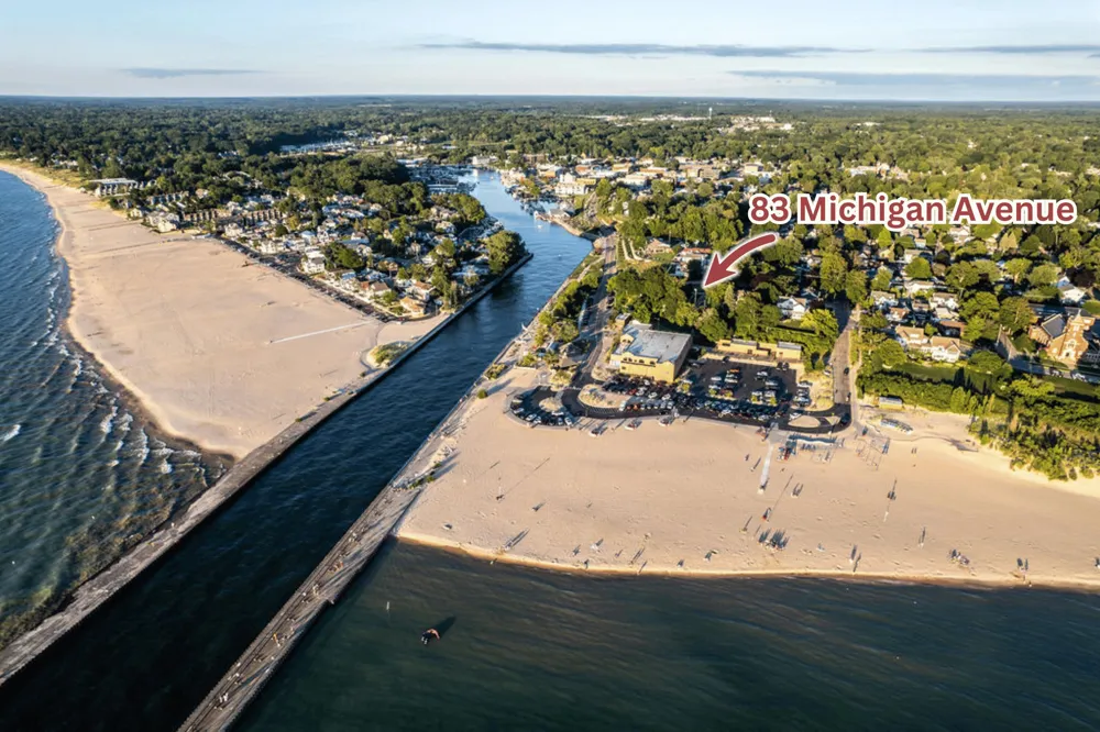 83 Michigan Avenue South Haven City, MI 49090