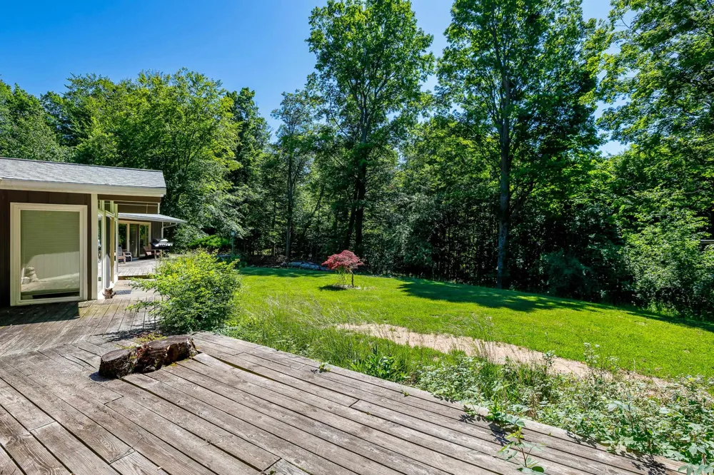 3528 Potter Road Onekama Township, MI 49614
