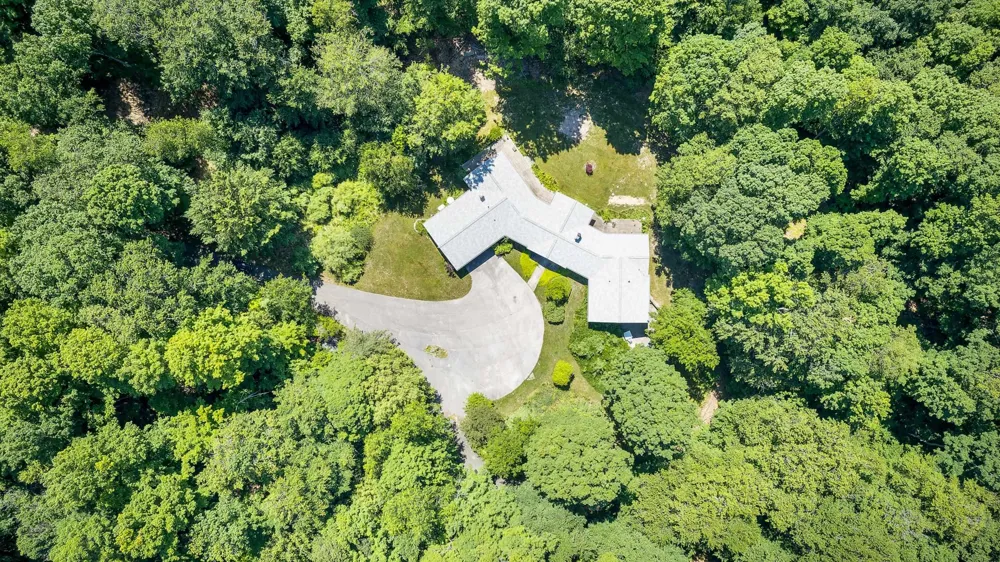 3528 Potter Road Onekama Township, MI 49614