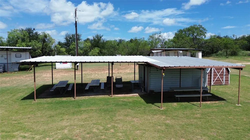Cr 433 De Leon, TX 76444