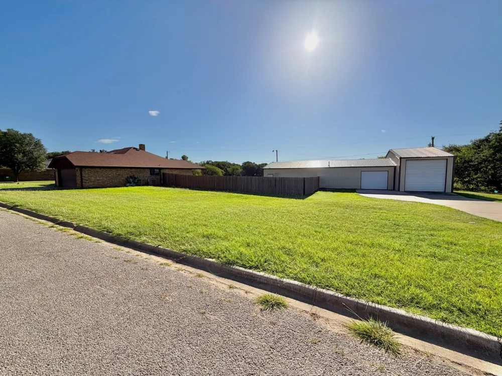 804 Foxhollow Road Eastland, TX 76448