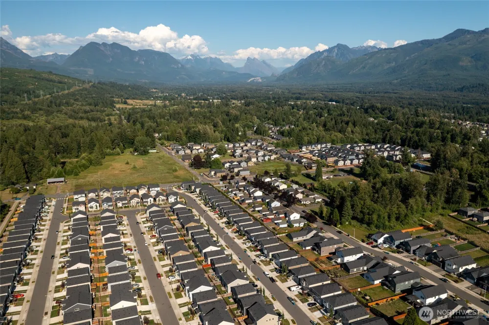 1025 15th Ave Sultan, WA 98294