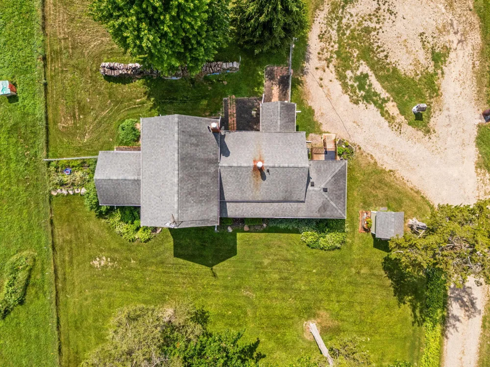 11230 Hoyt Road Munith, MI 49259