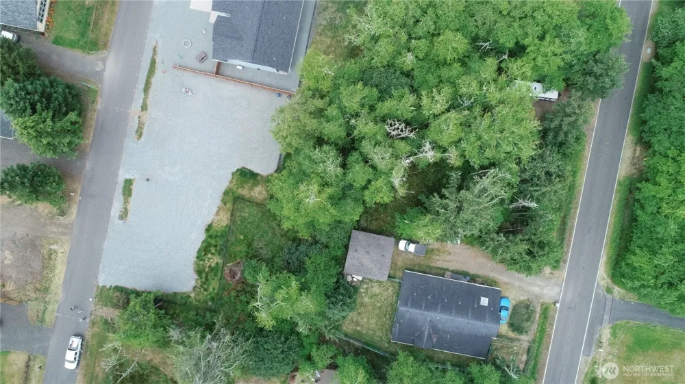 543 Duck Lake Drive NE Ocean Shores, WA 98569