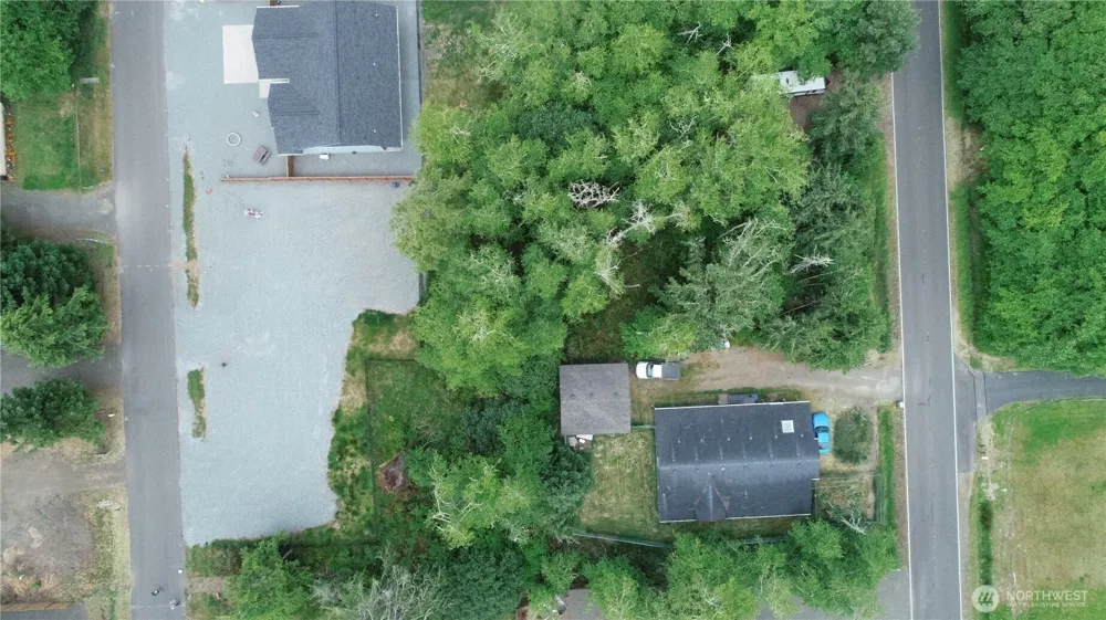 543 Duck Lake Drive NE Ocean Shores, WA 98569