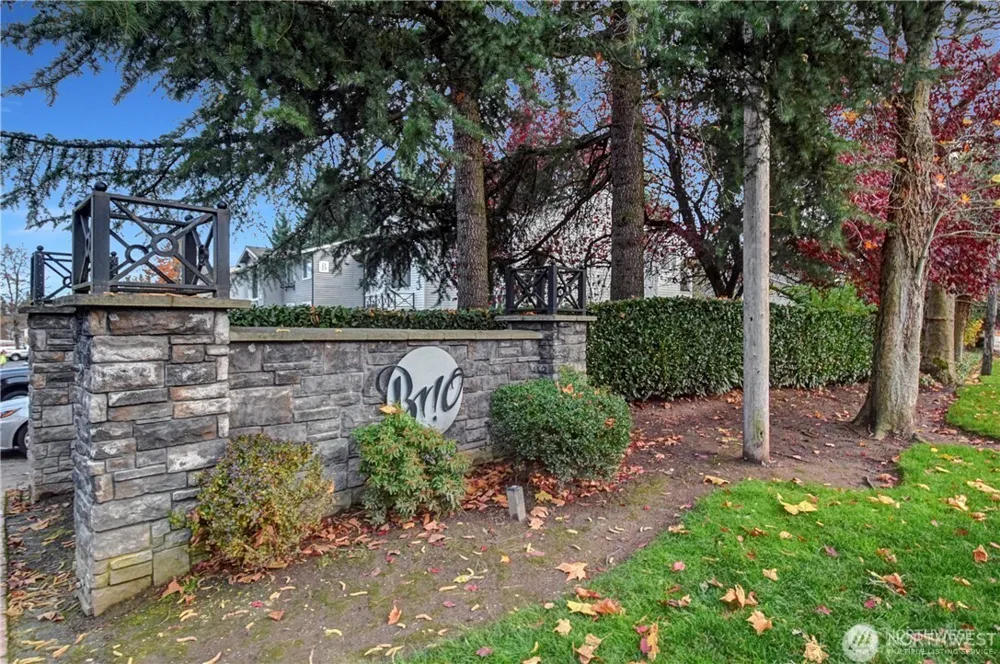 15415 35th Avenue W #E201 Lynnwood, WA 98087