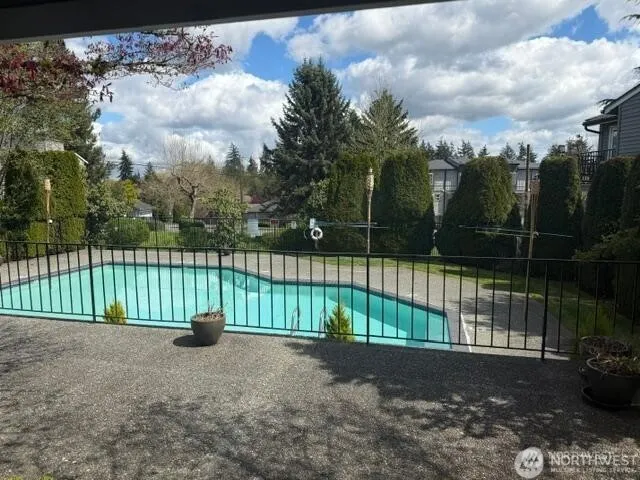 15415 35th Avenue W #E201 Lynnwood, WA 98087