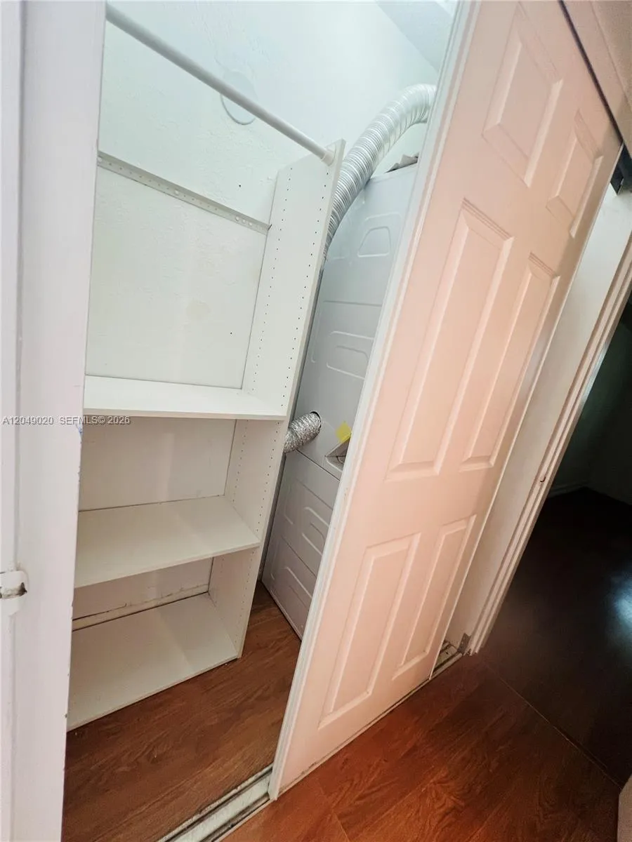 2050 NW 89th Ave #208 Pembroke Pines, FL 33028