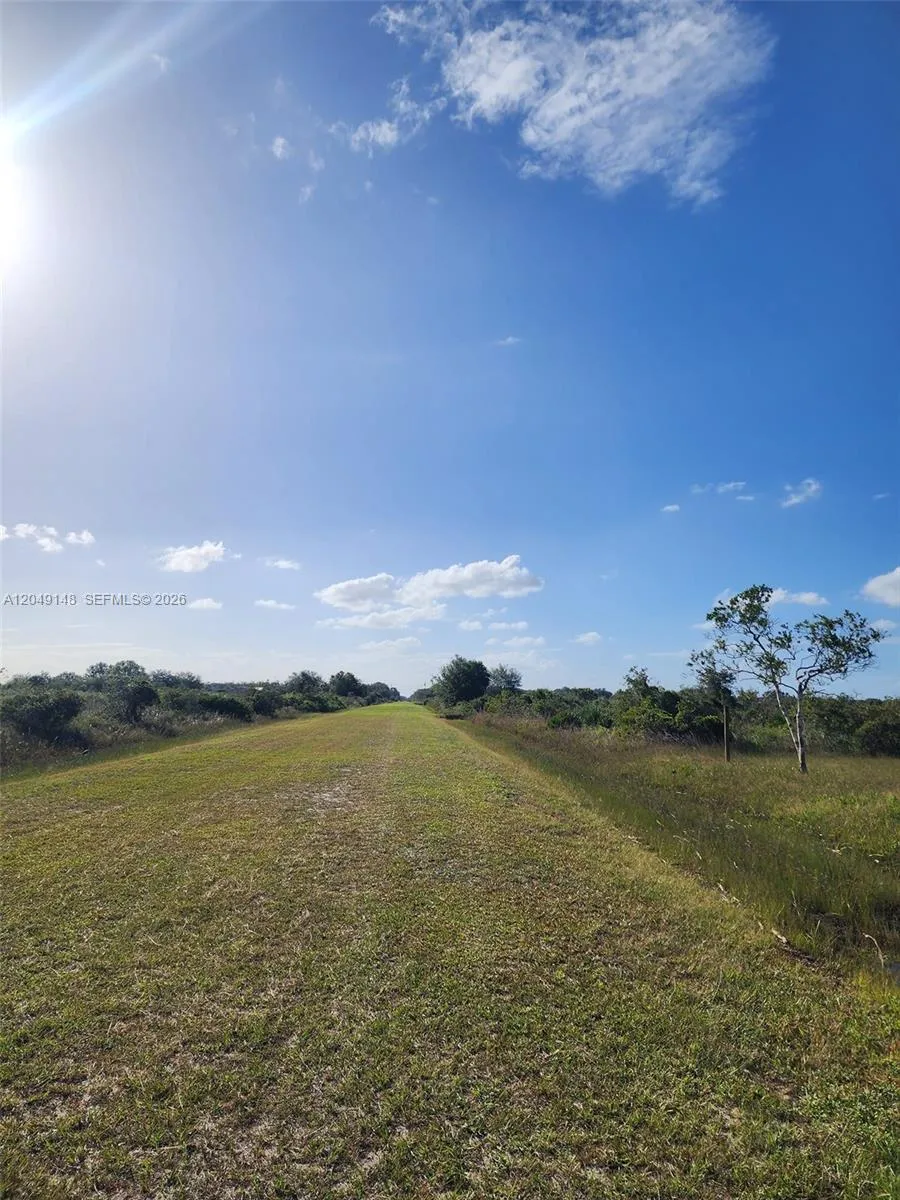 18717 NW 258 st Okeechobee, FL 34972