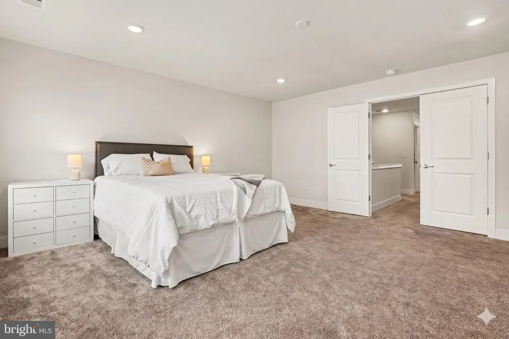 792 ORE STREET Phoenixville, PA 19460