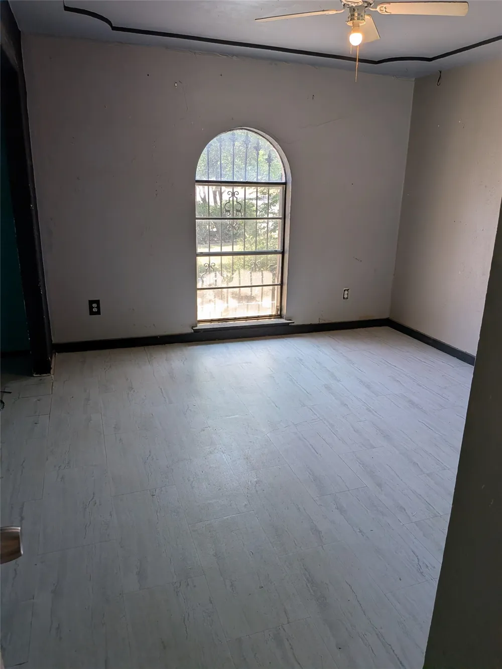 7501 Acapulco Road Fort Worth, TX 76112