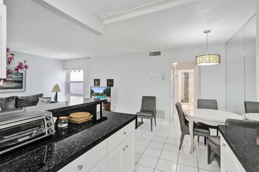 1481 S Ocean Boulevard #339 Lauderdale By The Sea, FL 33062