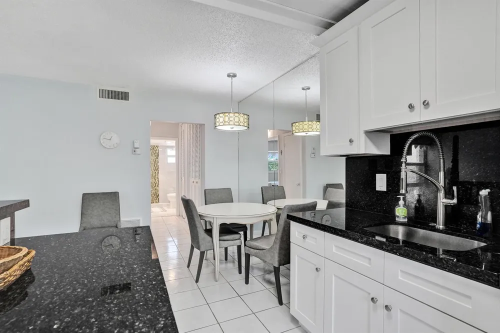 1481 S Ocean Boulevard #339 Lauderdale By The Sea, FL 33062