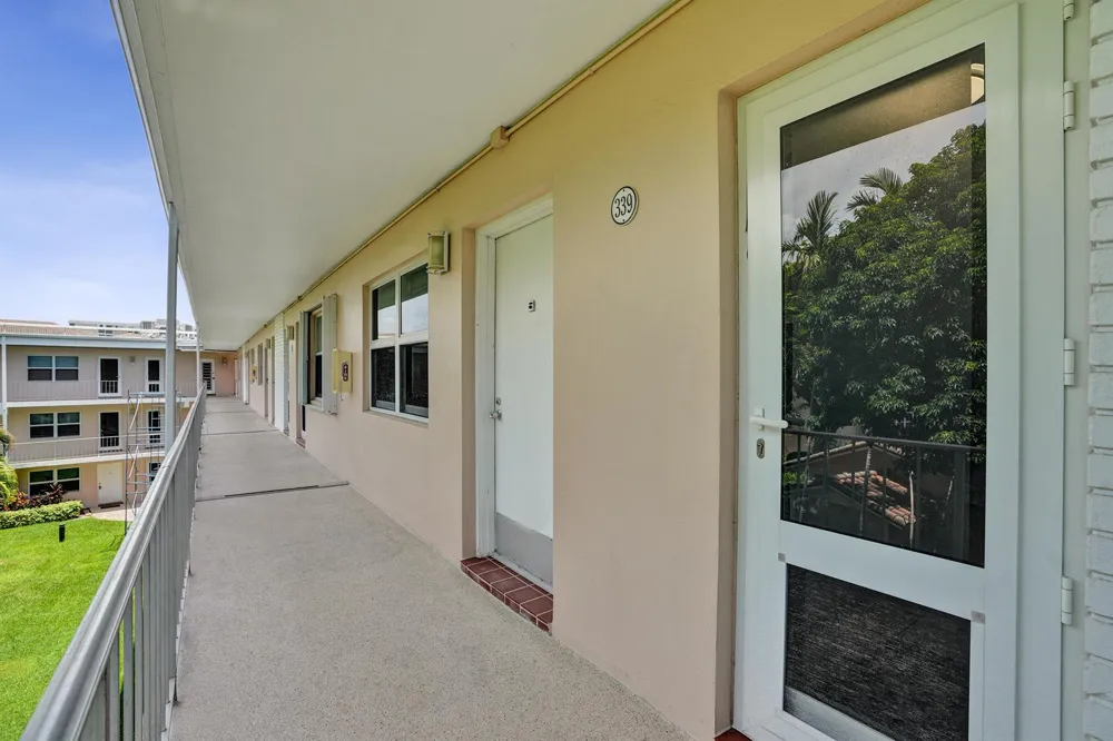 1481 S Ocean Boulevard #339 Lauderdale By The Sea, FL 33062