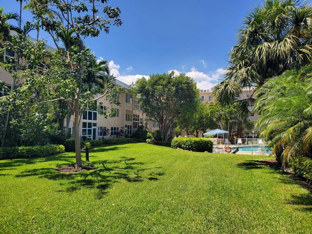 1481 S Ocean Boulevard #339 Lauderdale By The Sea, FL 33062