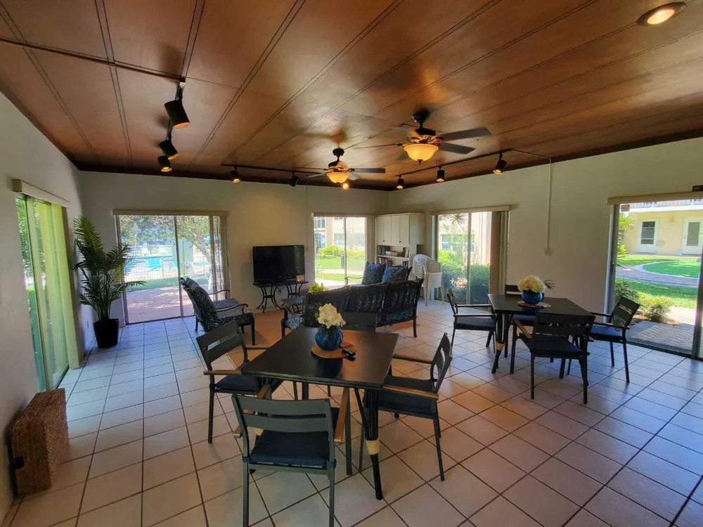 1481 S Ocean Boulevard #339 Lauderdale By The Sea, FL 33062
