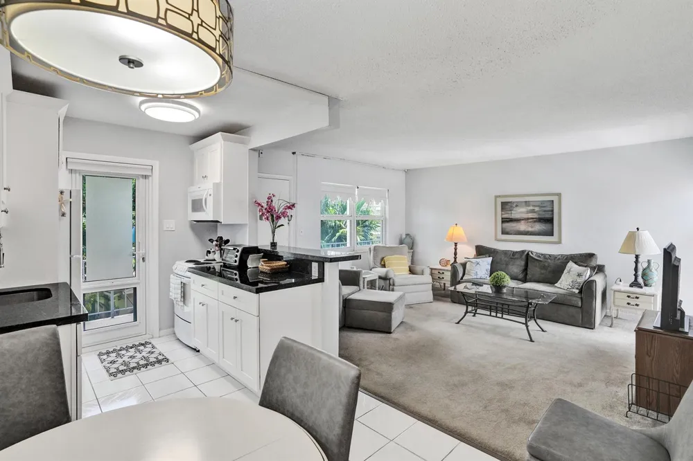 1481 S Ocean Boulevard #339 Lauderdale By The Sea, FL 33062
