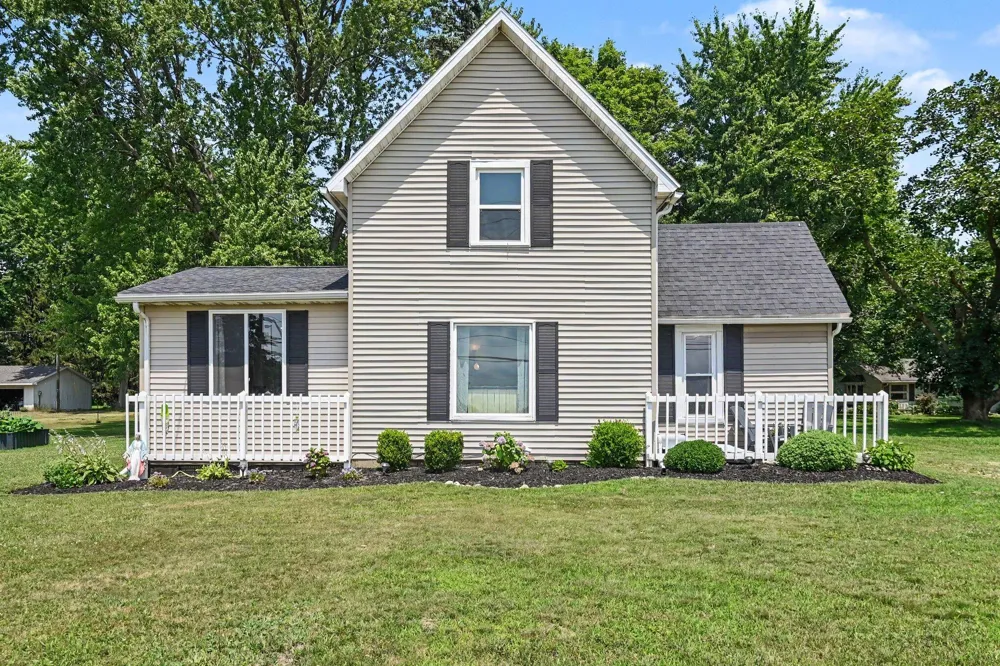 59510 County Road 378 Bangor Township, MI 49013