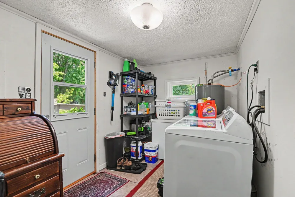 59510 County Road 378 Bangor Township, MI 49013