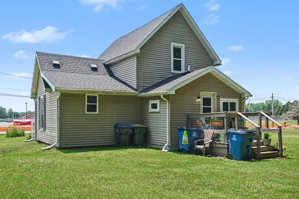 59510 County Road 378 Bangor Township, MI 49013