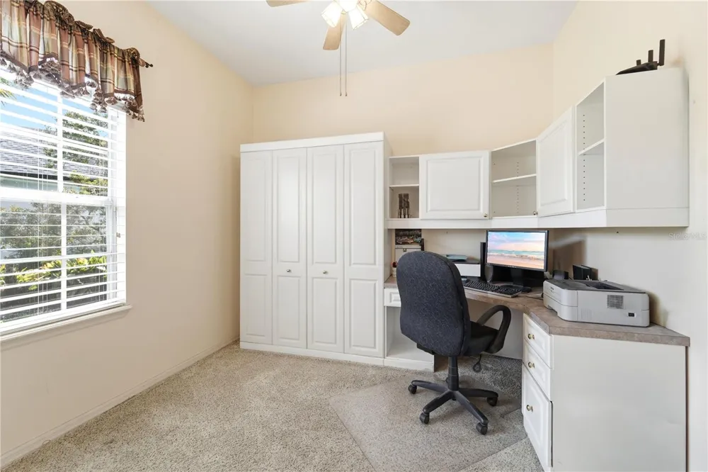 1053 OLD COVENTRY COURT Oviedo, FL 32765