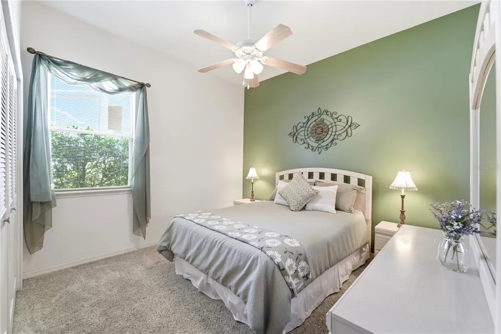 1053 OLD COVENTRY COURT Oviedo, FL 32765