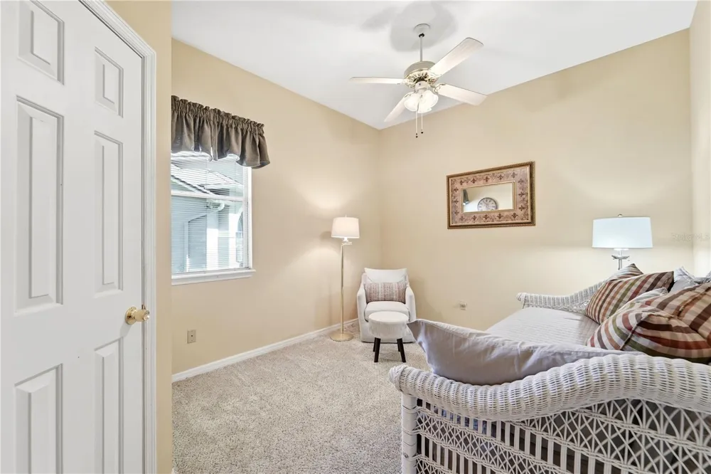 1053 OLD COVENTRY COURT Oviedo, FL 32765