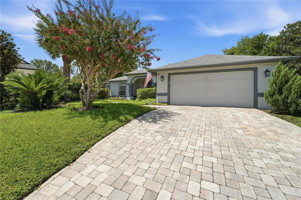 1053 OLD COVENTRY COURT Oviedo, FL 32765