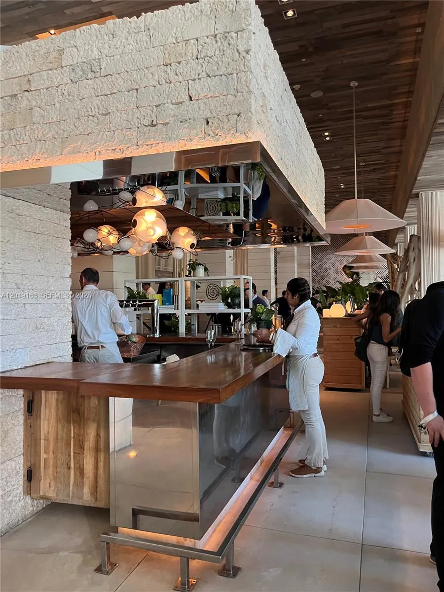 2301 Collins Ave #326 Miami Beach, FL 33139