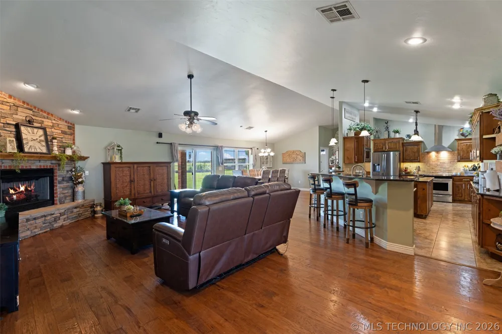 57455 E 230 ROAD Afton, OK 74331