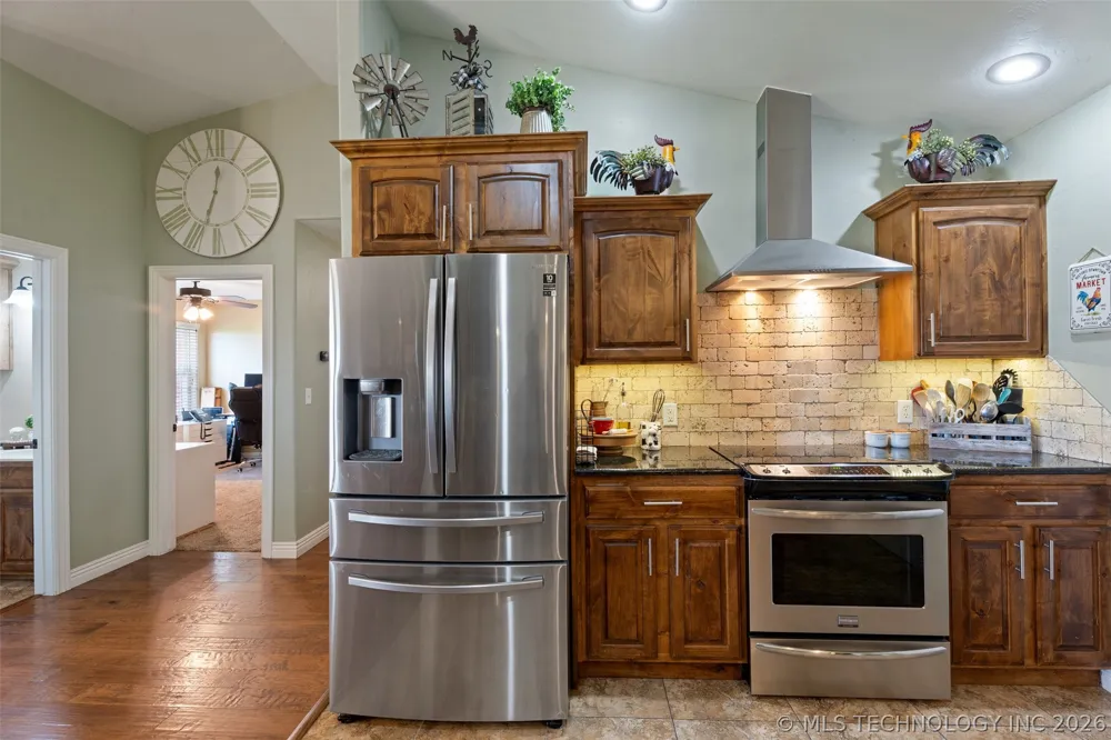 57455 E 230 ROAD Afton, OK 74331