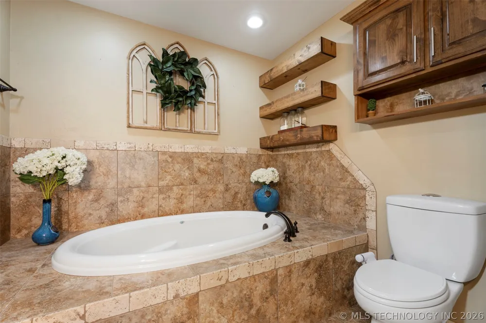 57455 E 230 ROAD Afton, OK 74331