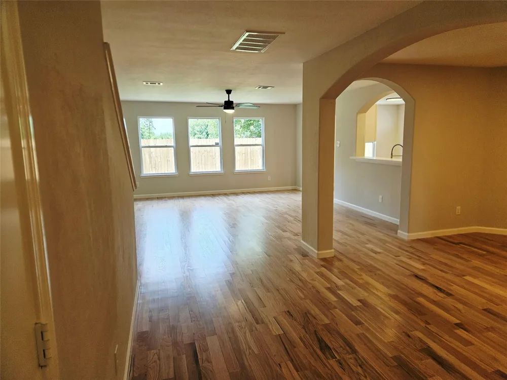 4227 Richmeadow Drive Houston, TX 77048
