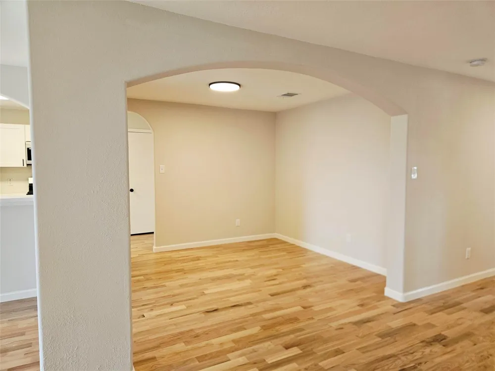 4227 Richmeadow Drive Houston, TX 77048