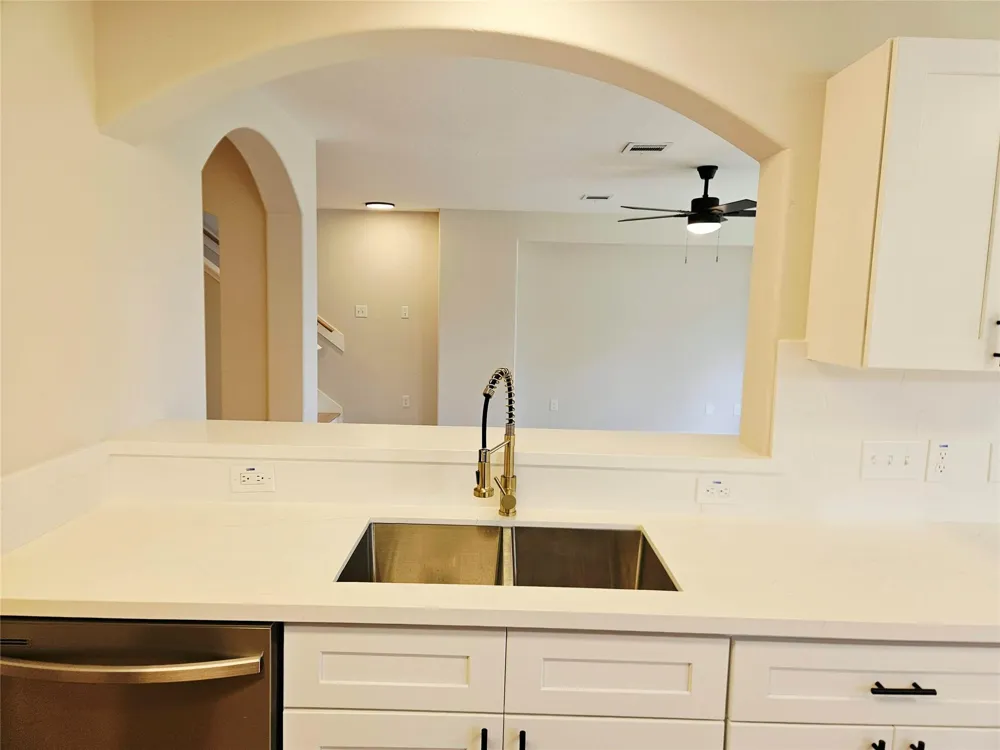 4227 Richmeadow Drive Houston, TX 77048